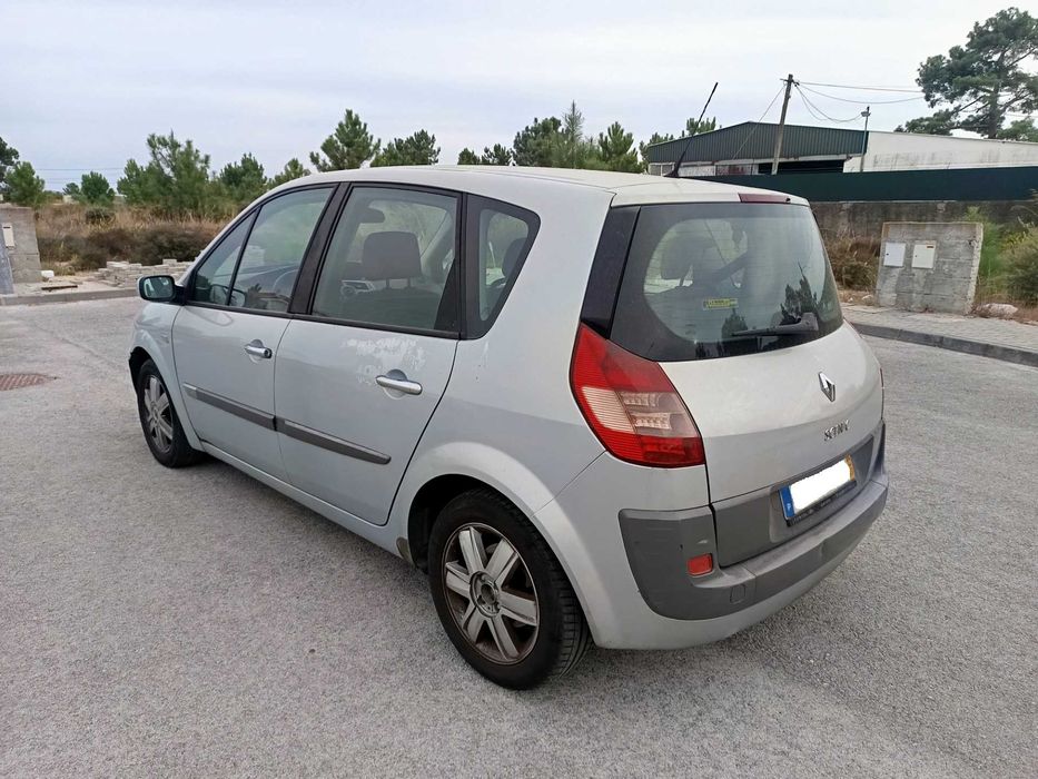 Renault Scenic 1.5 DCI - Ano 2004 - 237.000 Klms — photo 4