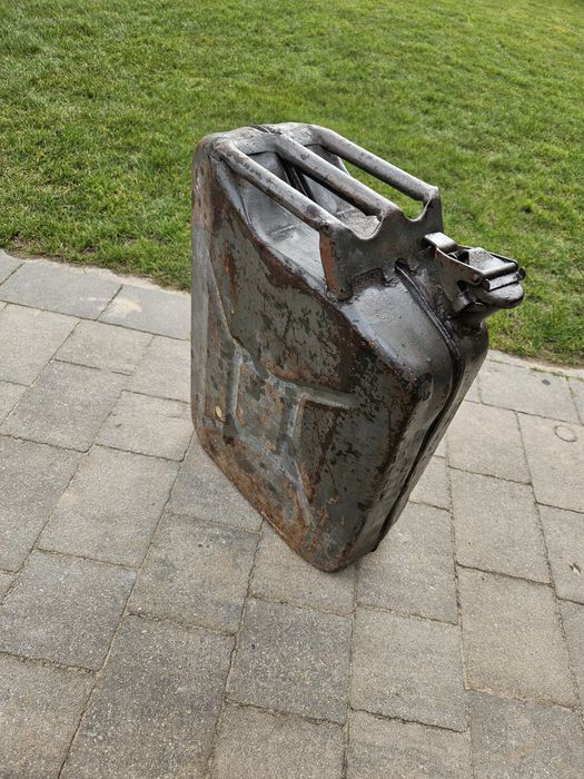 Kanister 20litrow