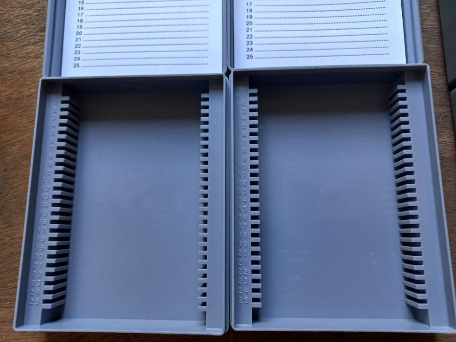 Microscope Slide Boxes64740888444547121