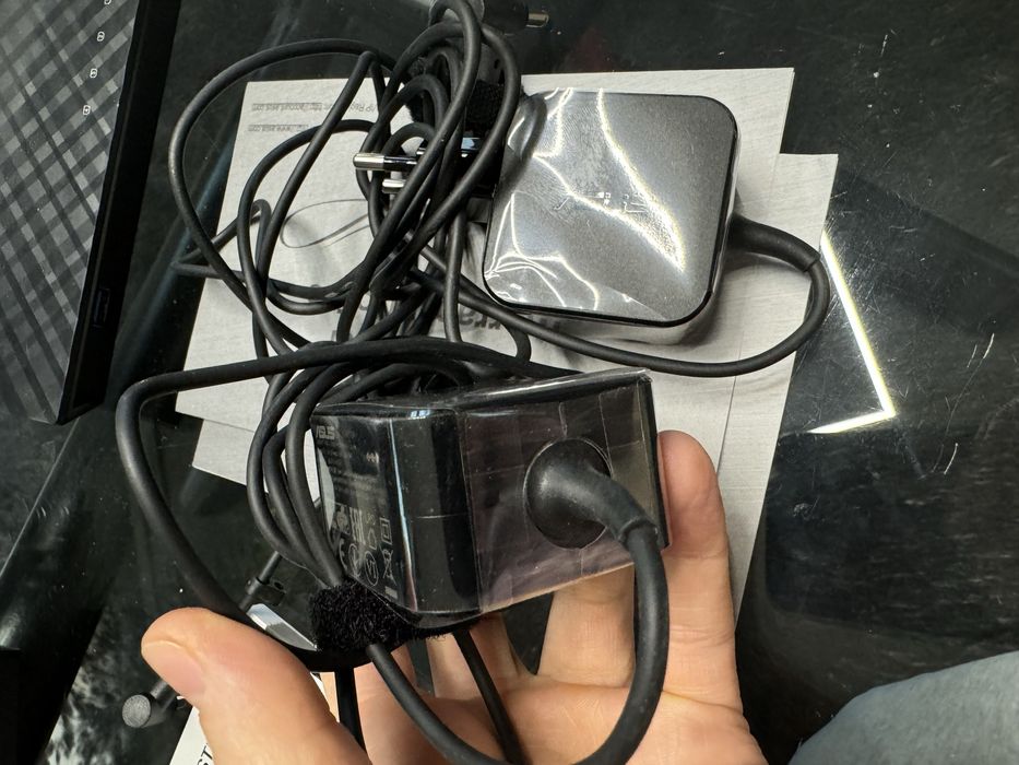 AiMesh AC1900 WiFi System (RT-AC67U 2 Pack) dwa routery