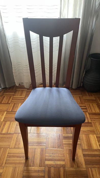 Mesa de jantar extensível em madeira – até 2,39 m