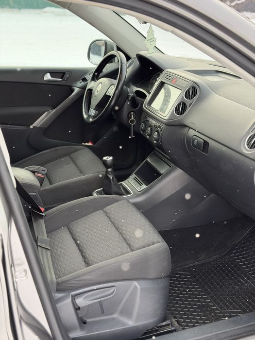 Volkswagen Tiguan 2009 год