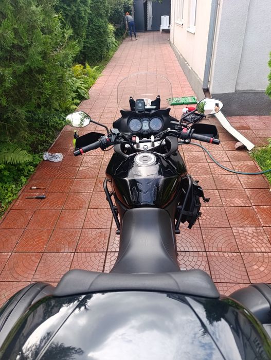 Продам мотоцикл Suzuki  v strom 650