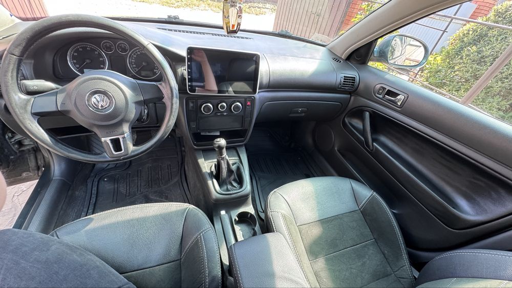 Volkswagen Passat B5+ 2.8 V6