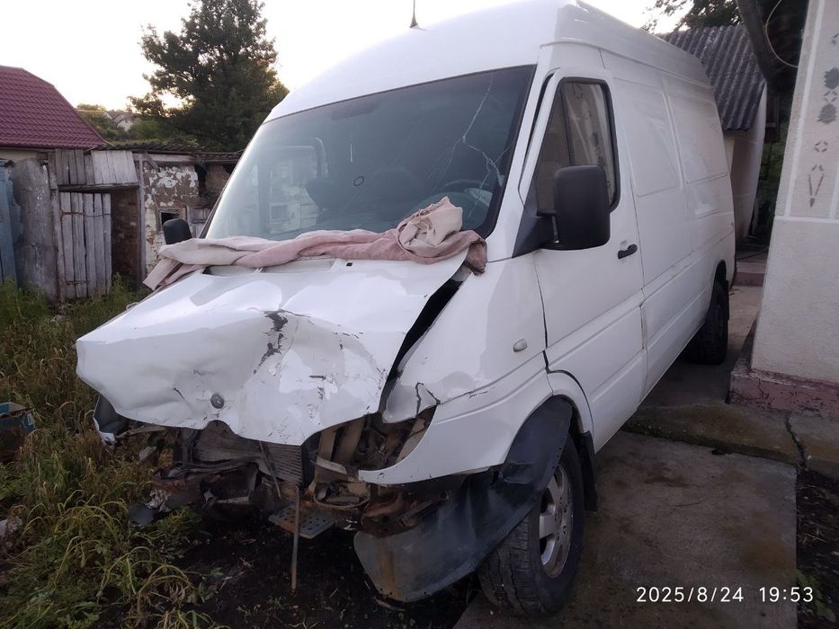 продам Мерседес Спрінтер 2.2 дизель 2006р. після дтп