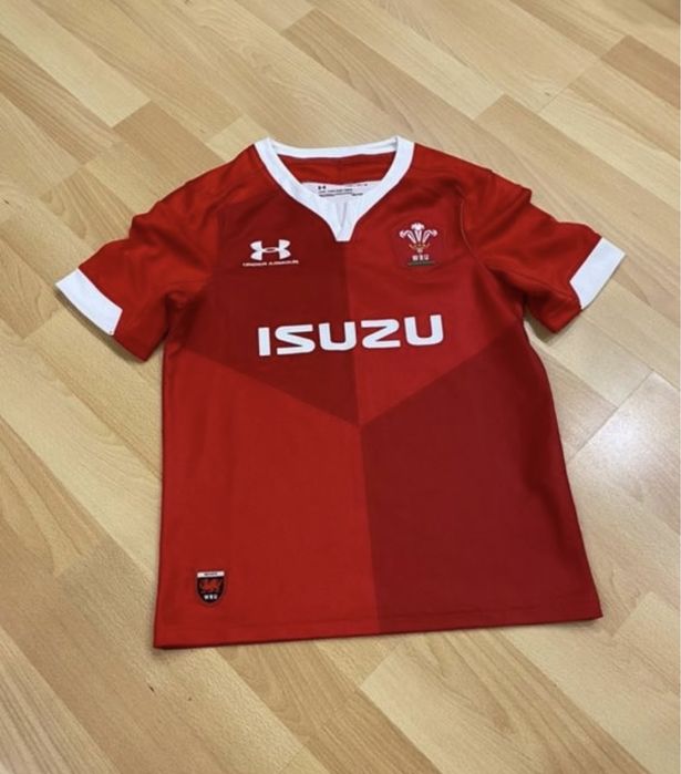 Футболка спортивна under  armour 146