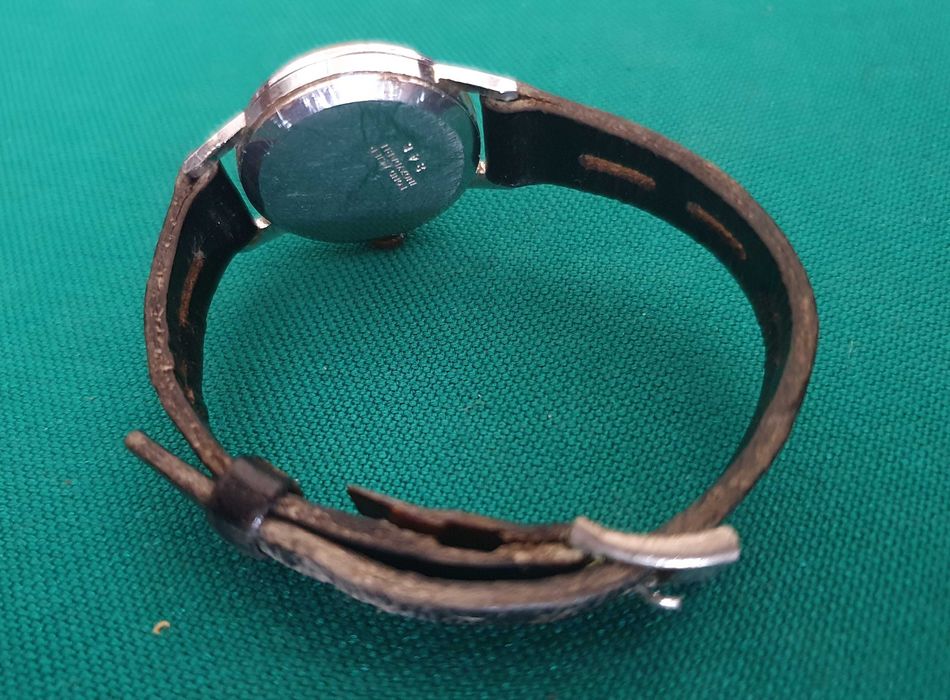 Relógio de pulso de Senhora - Atletic Sport - de corda - muito antigo