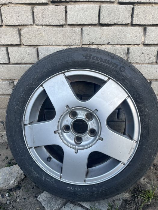 Felgi od VW plus opony letnie