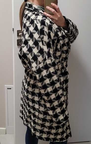 Kremowo-czarny płaszcz w pepitkę z wełną, paskiem, Bik Bok, L (40)