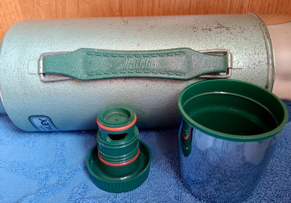 Garrafa térmica Aladdin Stanley original