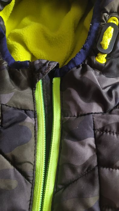 Курточка весняна желетка 2в1