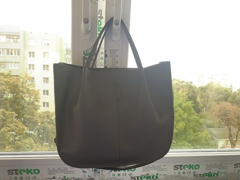 Продам женскую  сумку