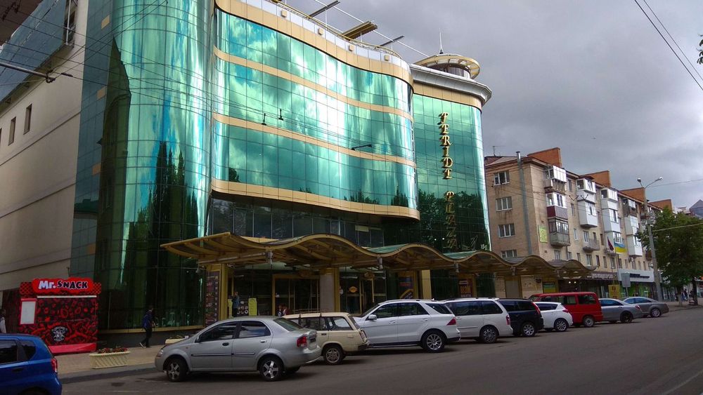 Комната посуточно. Центр. Хозяин. Ул. Пирогова.