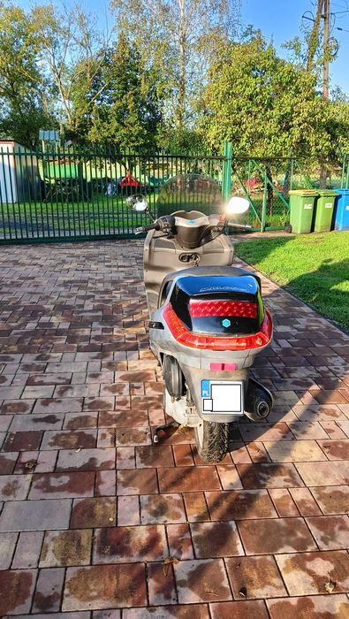 Piaggio x8 125cm