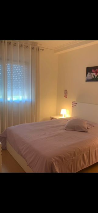 Alugo apartamento