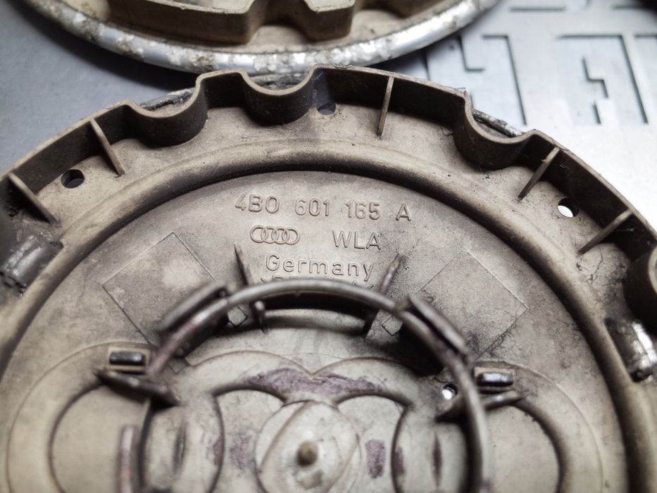 audi a8 s8 d3 4e kapsel kołpak dekielek 4b0601165a
