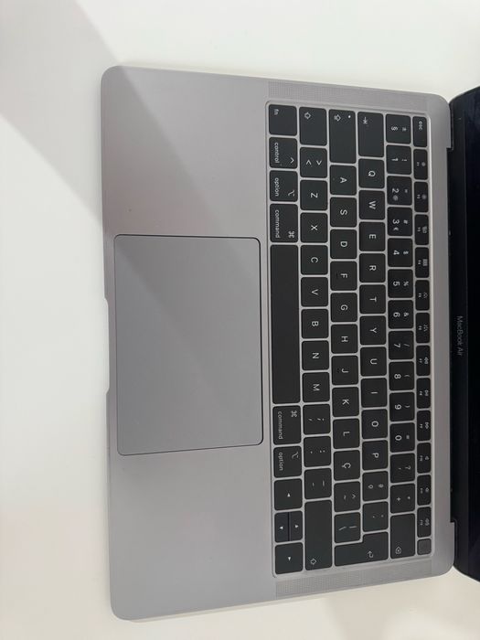 MacBook Air 2019