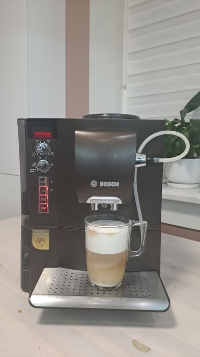 Кавомашина(кавоварка)Bosch.