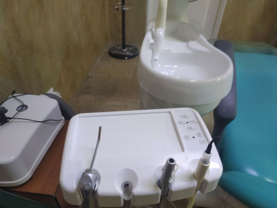 Продам стоматологічну установку