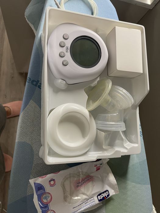 Bomba de tirar leite automatica como nova