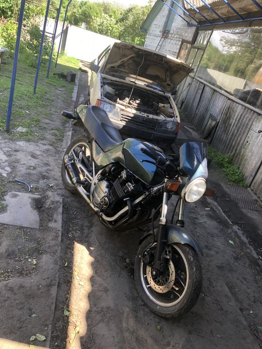 Продам мотоцикл сузуки