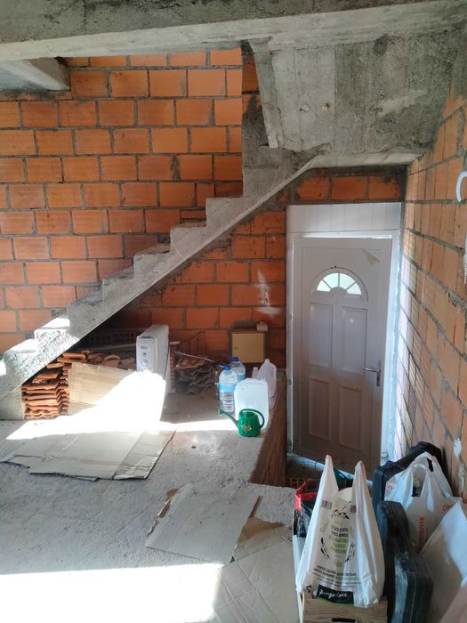 Casa em Fundão - Vende-se.