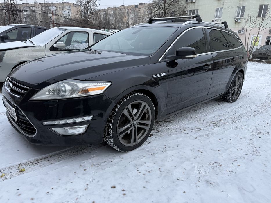 Ford Mondeo 2.2 у гарній комплектаціі