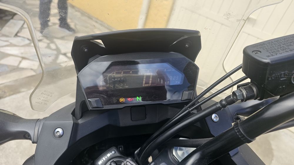 Moto Nc750x  2018 com transmissão nova ao  42000km.