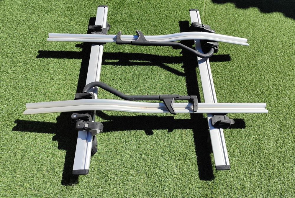 Barras tejadilho e suporte 2 bicicletas Thule