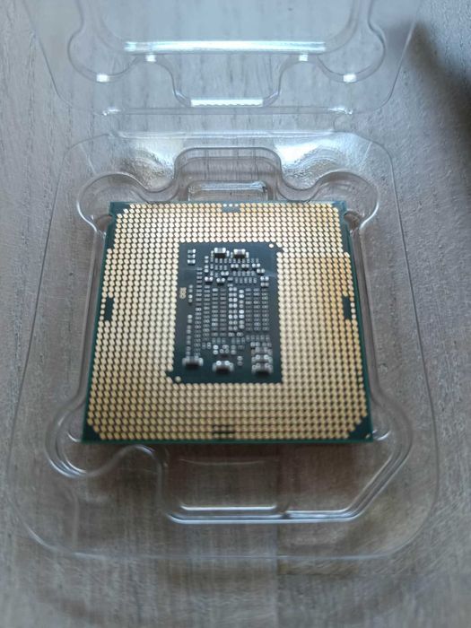 Procesor Intel i7-7700K 4,2 GHz