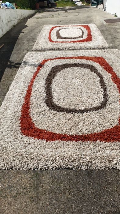 Carpetes e tapetes de qualidade como novos