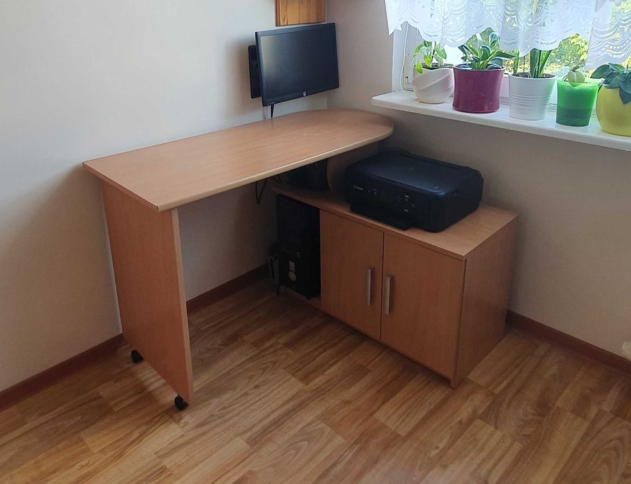 Biurko narożne, obrotowe, składane / rozkładane, z szafką, z półką