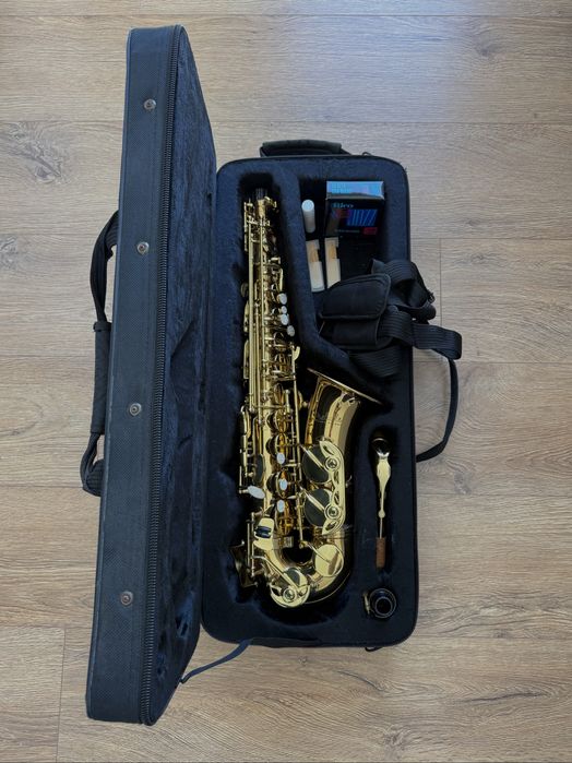 Saxofone Alto Prelude by Conn Selmer
