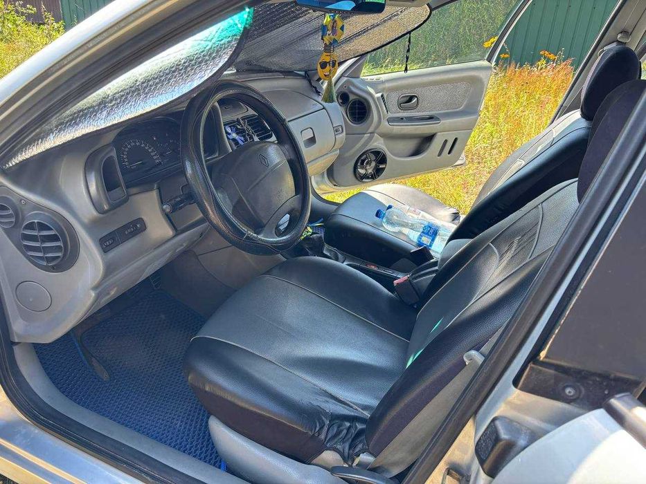 Renault Laguna 1999 VIN VF1B5680518322233 фото оголошення 3 з 6