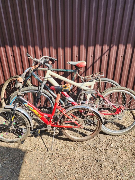 Старі Велосипеди на запчастини