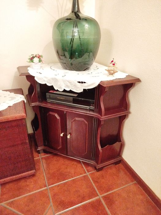 Móvel de TV de canto