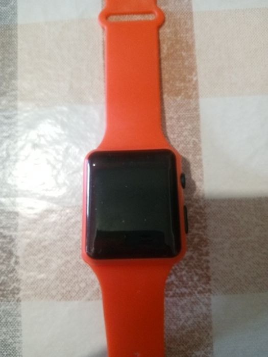 Relógio digital cor vermelho ( Portes grátis)