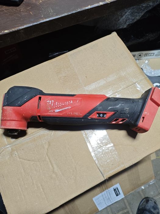 Narzędzie wielofunkcyjne Milwaukee M18 FMT 2024