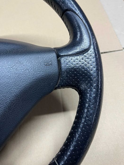 Кермо, Руль, Пежо 207