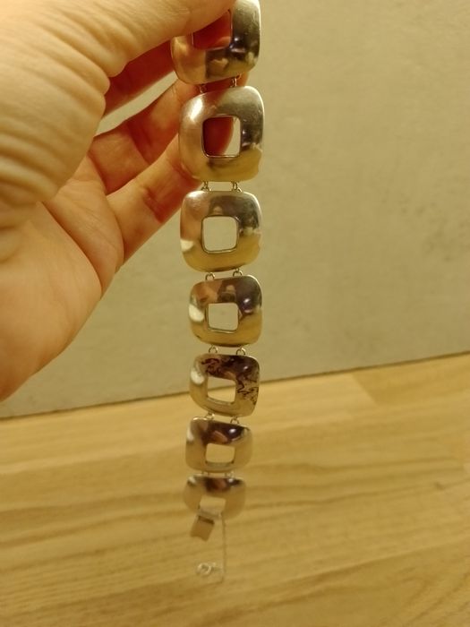 Piękna srebrna bransoletka