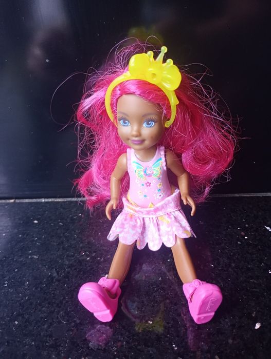 Laleczka z serii barbie dreamtopia rainbow