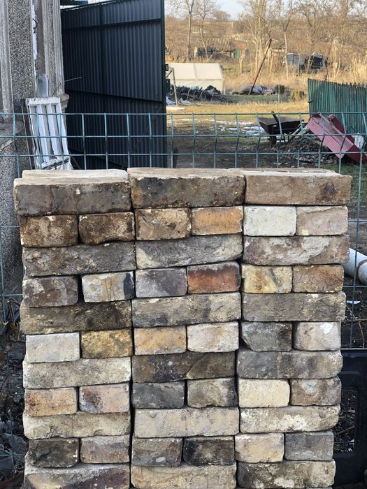 Кирпичь огнеупорный