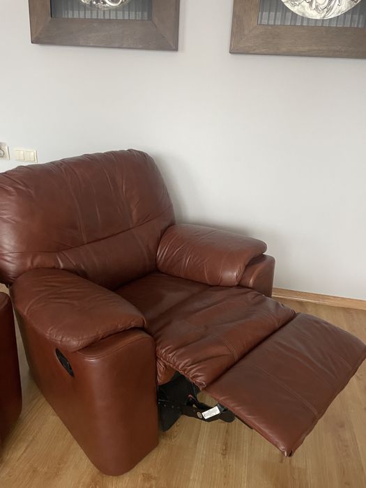 Sofa z fotelami ze skóry