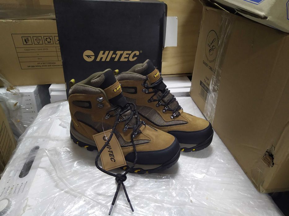 Зимові трекінгові черевики HI-TEC нові 44,45
