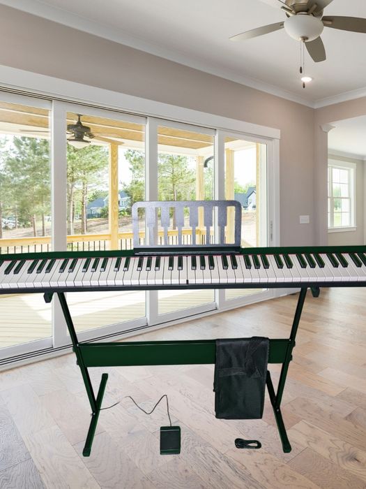 Нове складане цифрове піаніно
З