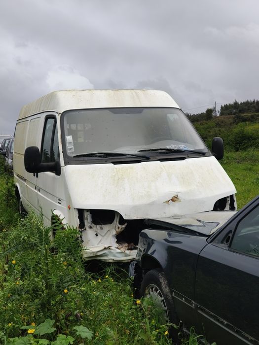 Ford Transit 2.5 top line  ano 98 só peças