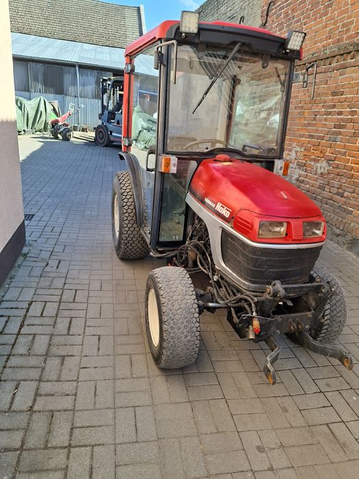 Traktorek ogrodniczy komunalny Hako Yarmar   37km