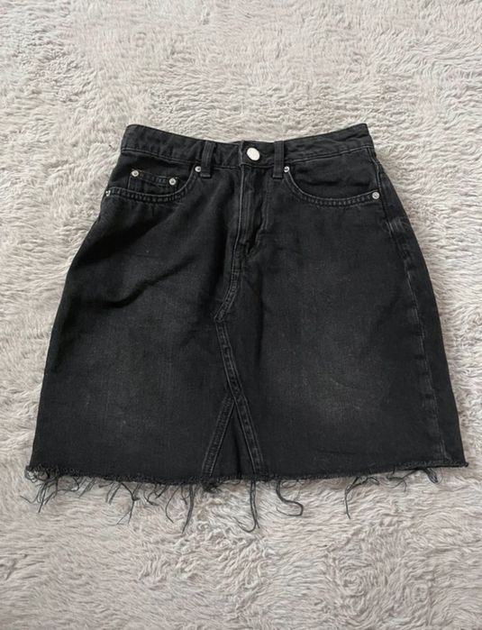 Czarna, dżinsowa spódniczka z H&M, roz. 32