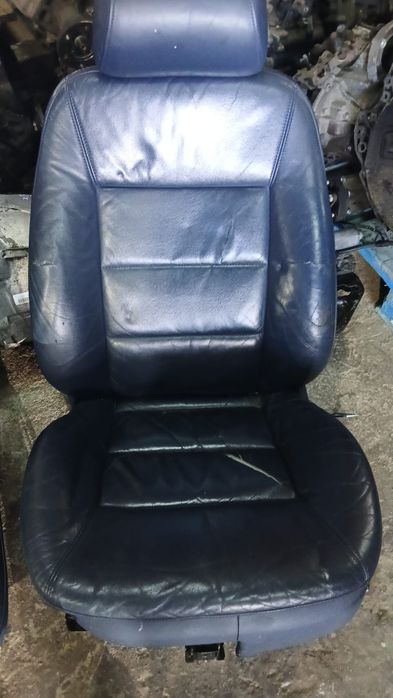 Conjunto de Bancos Audi A6