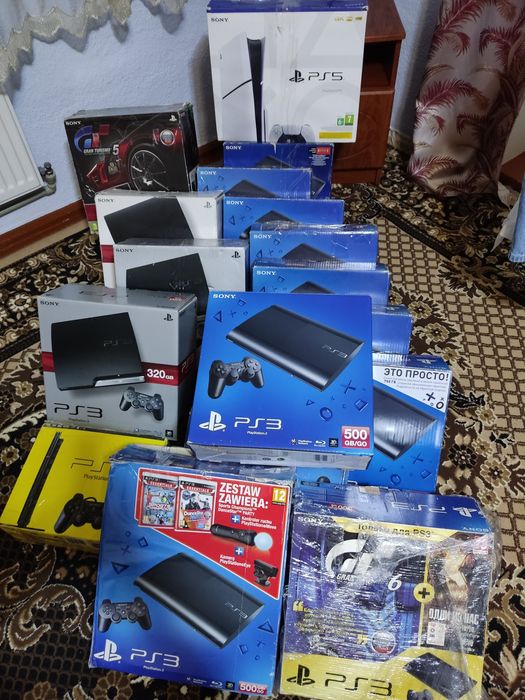 Sony Playstation 3  упакування коробка заводська  500gb.